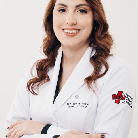 Dra. Tuane Frota